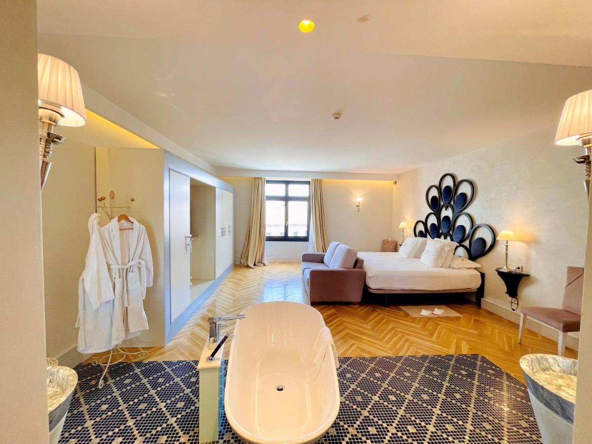 Suite Junior Familiar 3 (3 adultos)